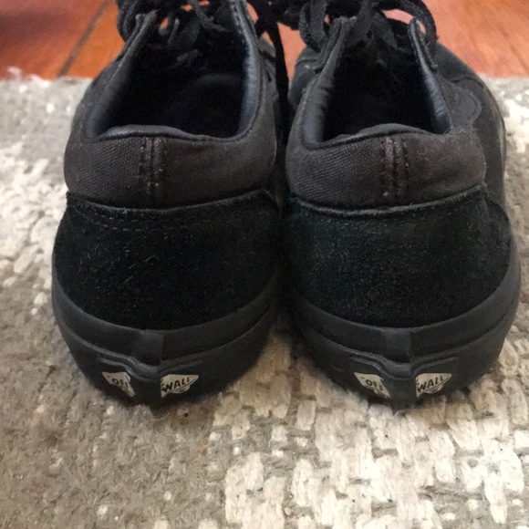 Vans - Picture 2 of 3